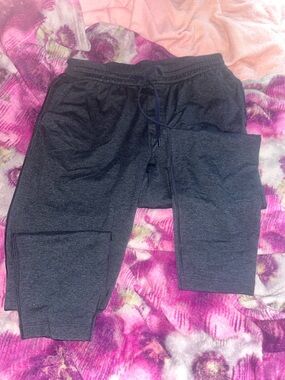 Lulu lemon Soft Jersey Tapered pant Regular